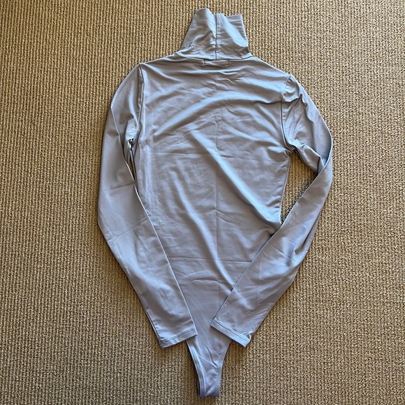 NWT silver long sleeve turtleneck bodysuit XS - Picture 3 of 6